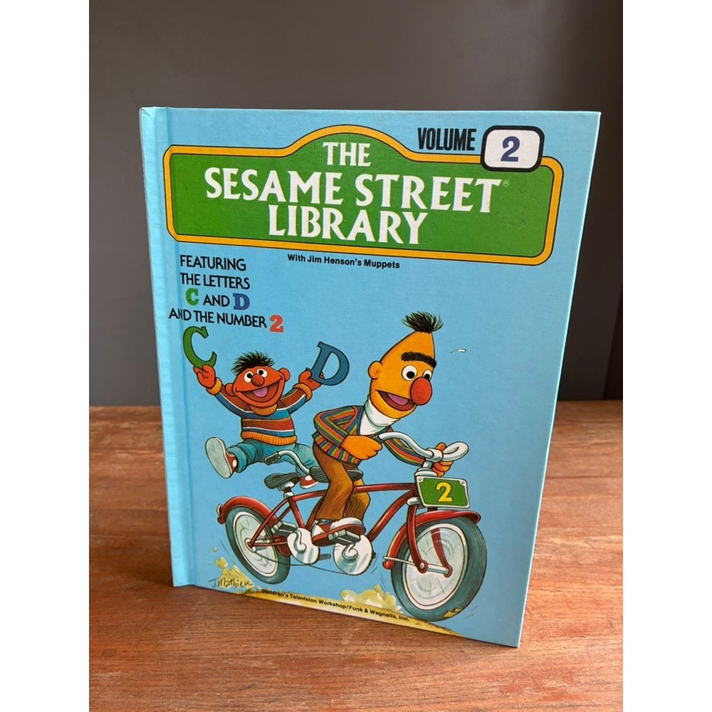 Vintage 1978 Sesame Street Library Volume 2 Hardcover Book Letters C D Number 2